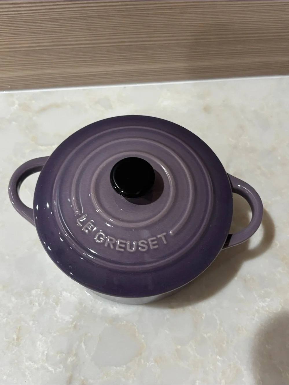 NWT Le Creuset ultra violet Ceramic 10cm mini cocotte